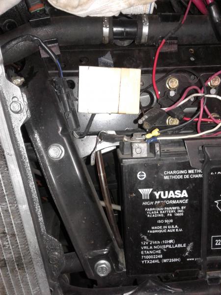 This is what you see after the Frunk is removed … the white card is the same size as the DESS module and in the exact position of the Dess module … wh