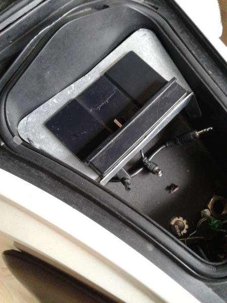 This what it looks like in the glove box ...before the radio is put in the holder ............