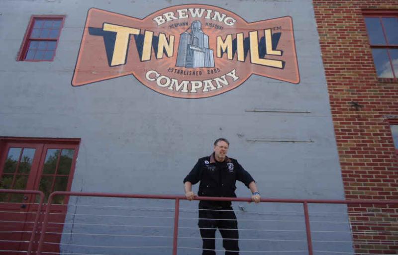 Tin Mill Hermann Mo Farris passport run  Wed 4 25 12