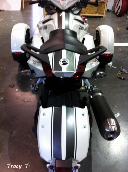 Tracy T's Charcoal RS- GT Racing stripes with the 3M Carbon Fiber runners.