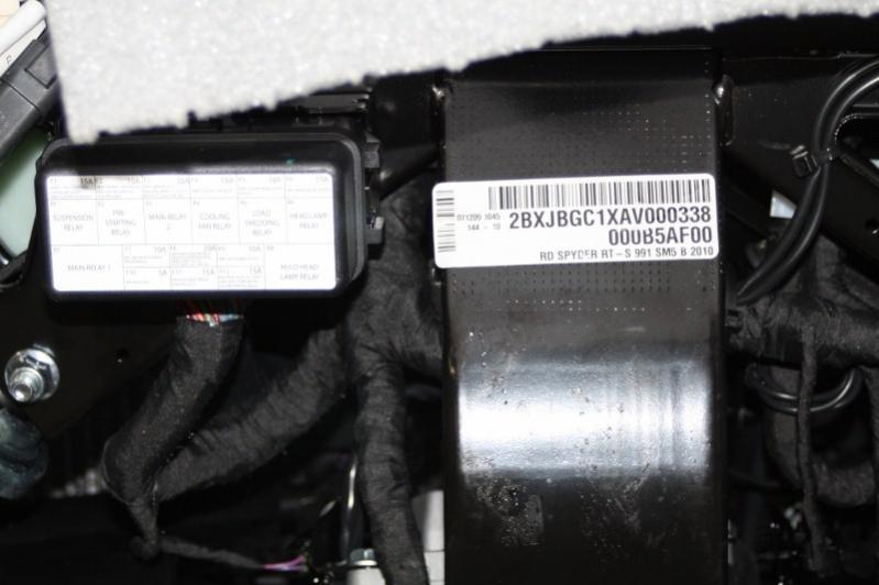 Vin sticker on front of frame.