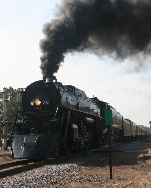 We chased the 261 up to Duluth on our way up to Two Harbors to meet up with the rest of the group on Sunday.