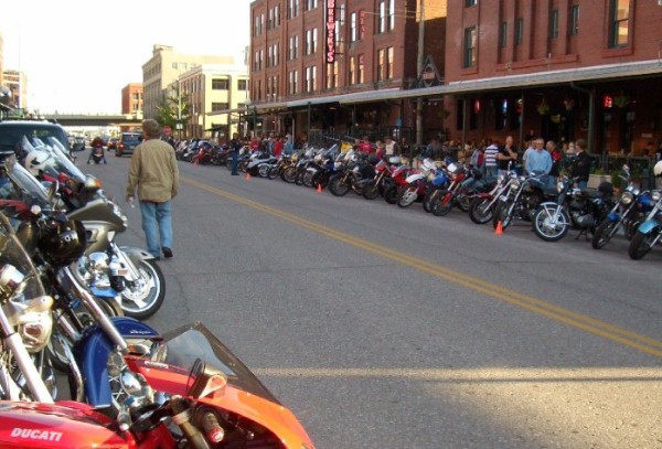 Where's Spyder? (like "where's Waldo?")
European Bike Night, June 3rd, Lincoln, NE