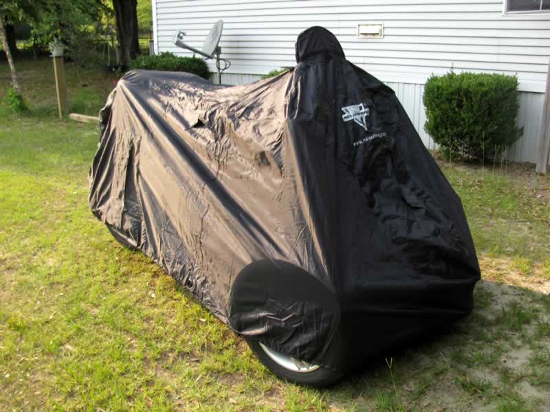 Wife's Spyder Covered