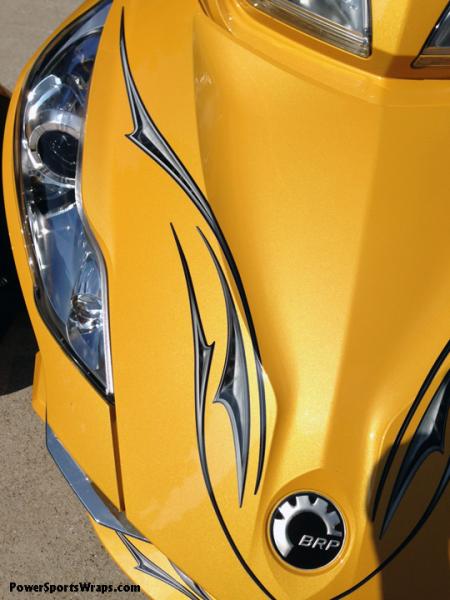 Wind 108 Gray graphic kit for Spyder RT