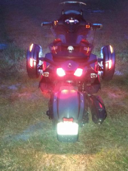 with Spyderlighter fender lights