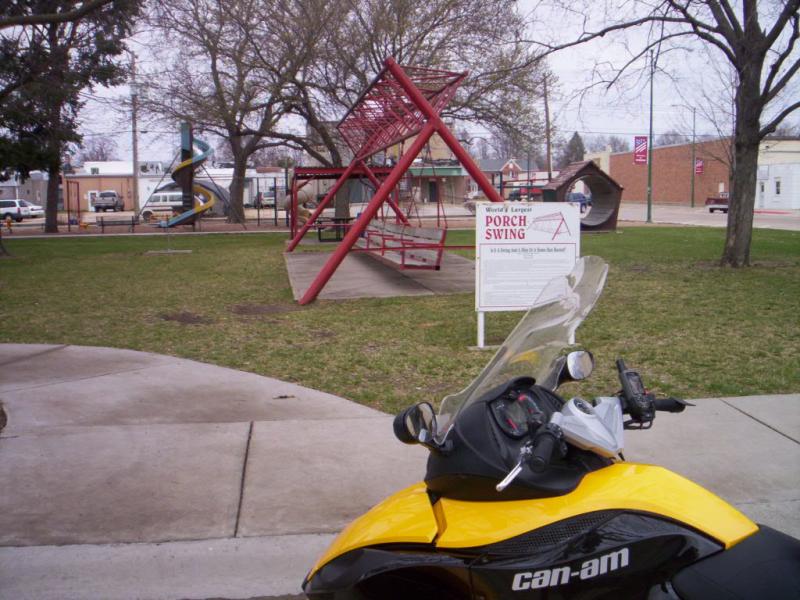 World's Largest Porch Swing, Hebron, NE